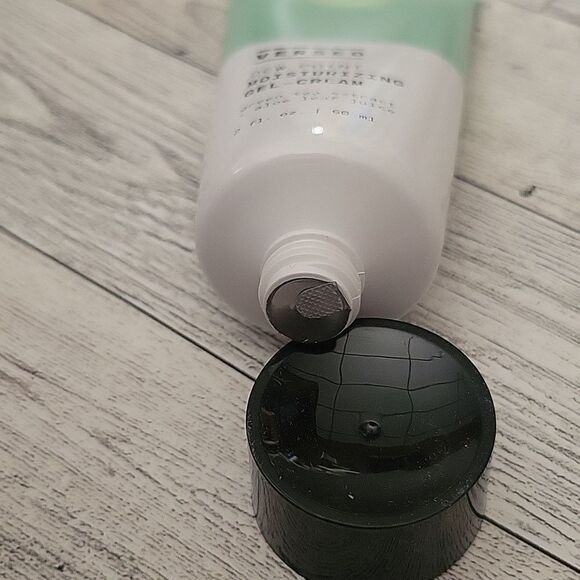 Versed Dew Point Moisturizing Gel-Cream - Picture 5 of 5